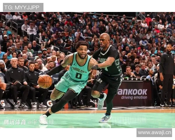 黄蜂与爵士精彩对决比赛录像回顾及精彩瞬间分析