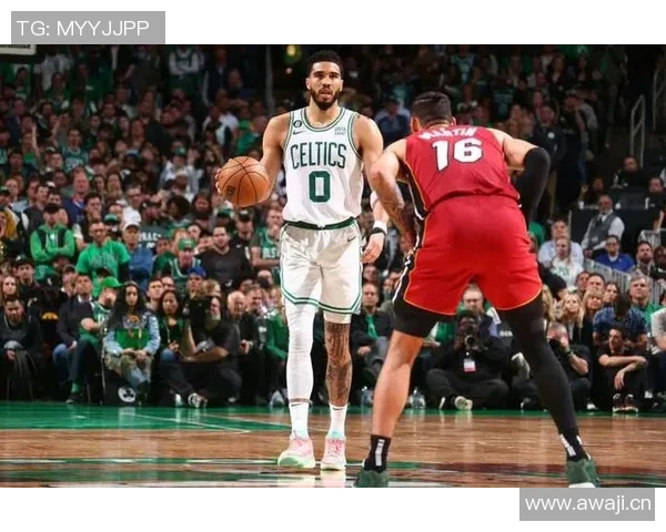 篮球中国队与热火队精彩对决回放全程解读与精彩瞬间回顾